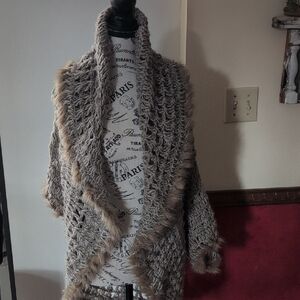 Gray Open Sweater With Fake Rabbit Fur